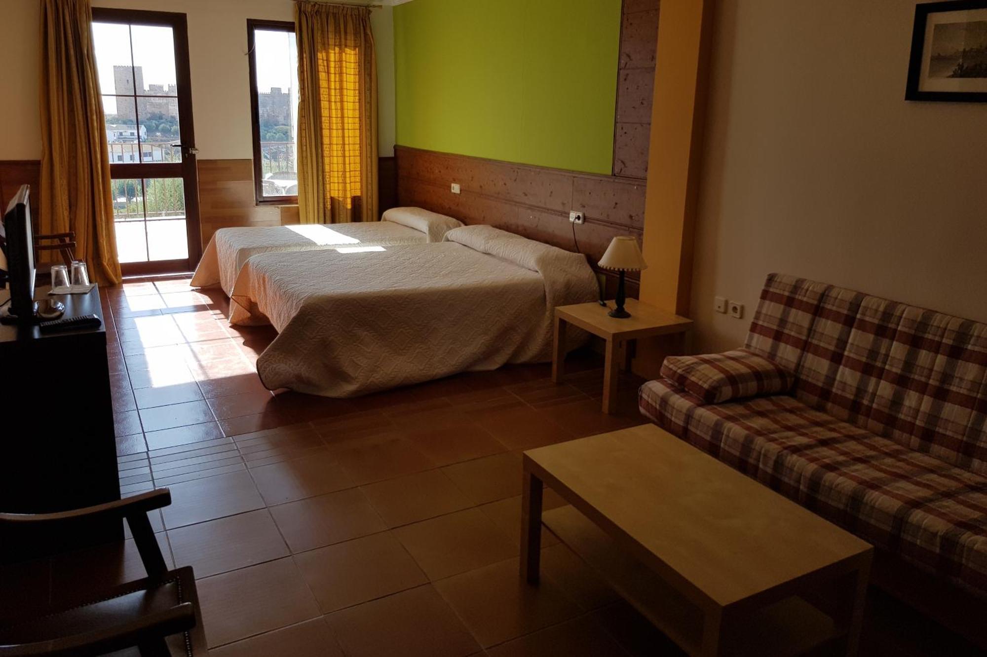 Hotel Restaurante Banos Baños de la Encina Buitenkant foto