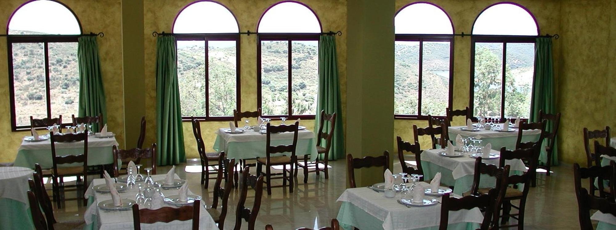 Hotel Restaurante Banos Baños de la Encina Buitenkant foto
