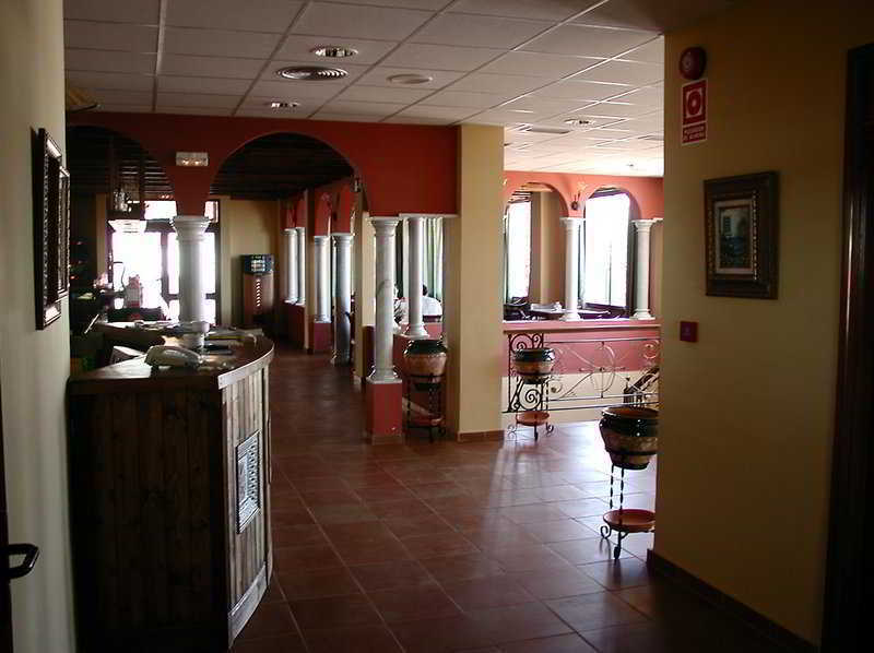Hotel Restaurante Banos Baños de la Encina Buitenkant foto